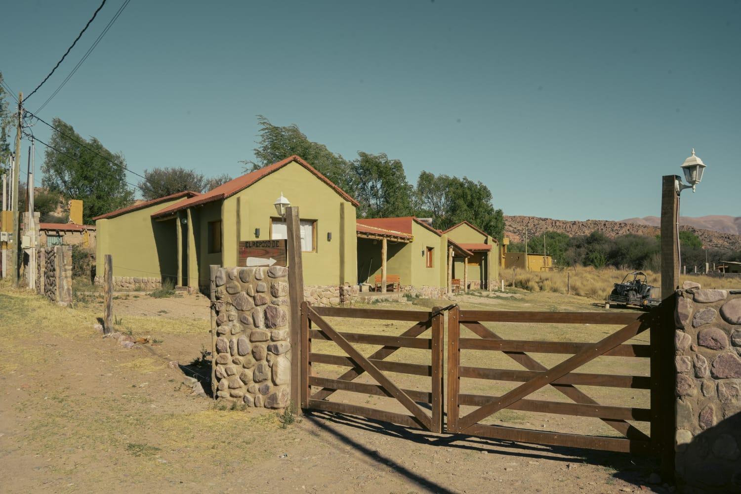 ホテル Cabanitas El Reposo ウマウアカ エクステリア 写真